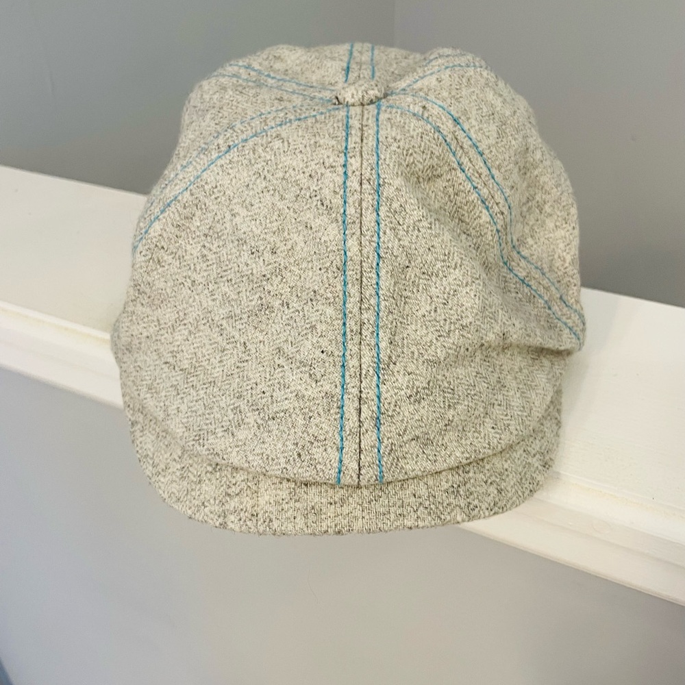 Pistil Hat
